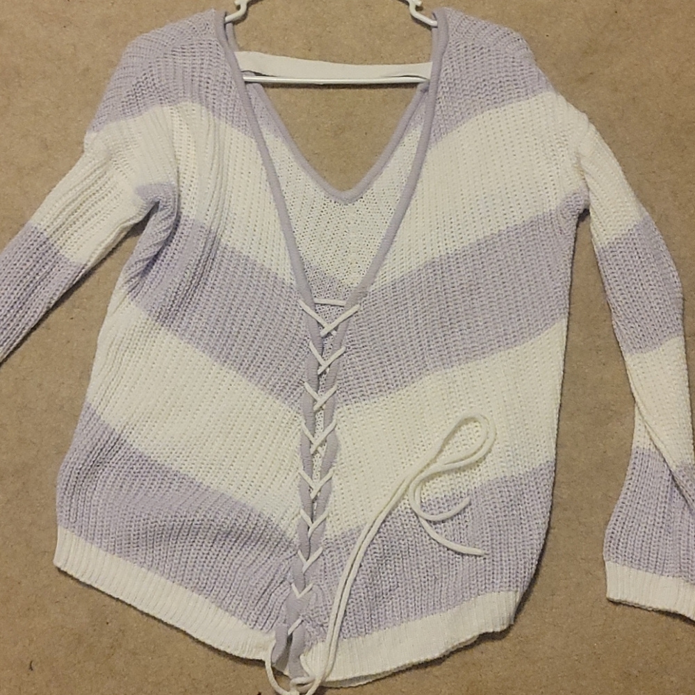 Sweater - Picture 2 of 3